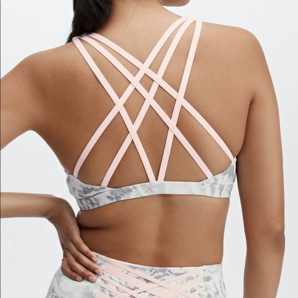 NWT Fabletics Kessler Bra - Picture 2 of 9